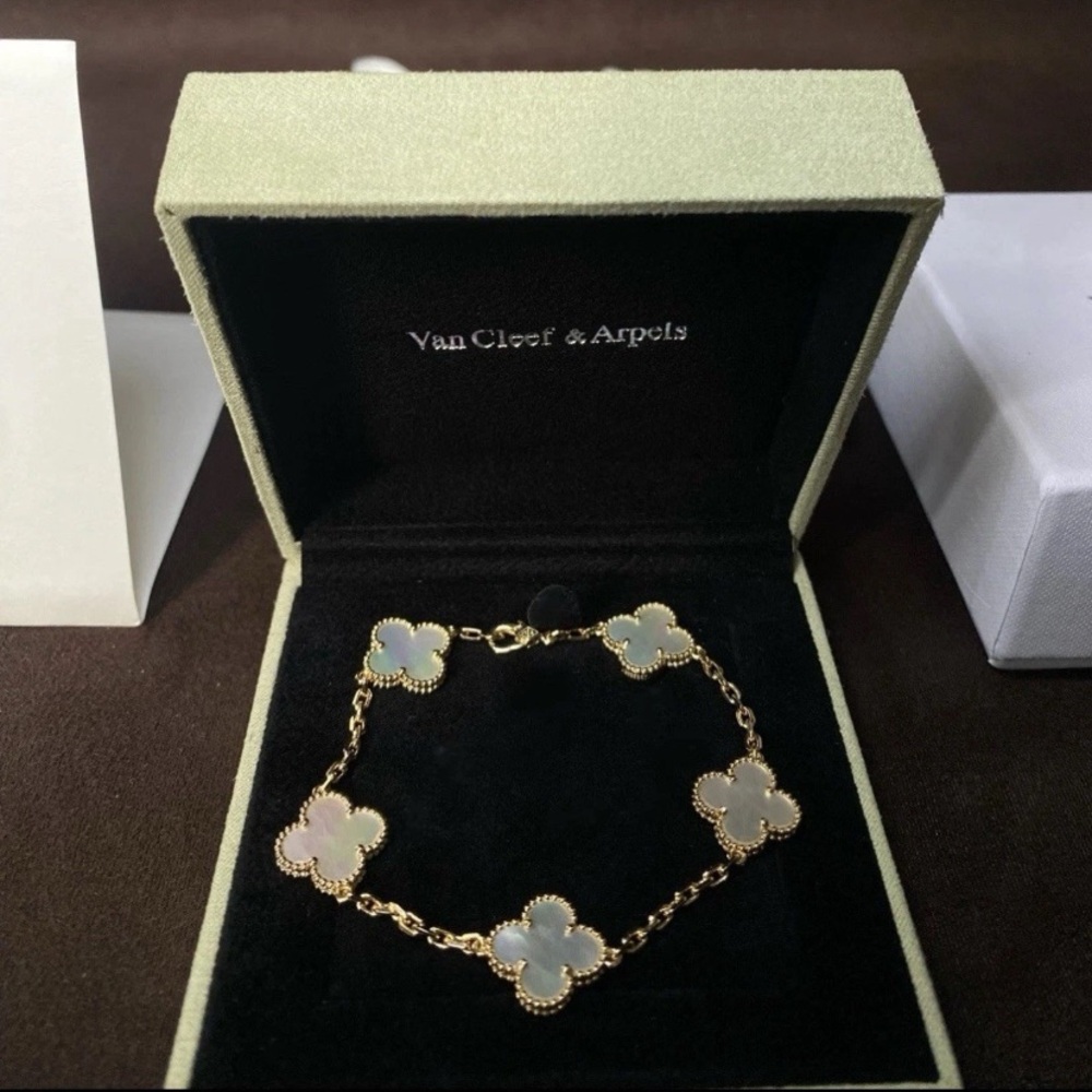 Bracelet - Picture 2 of 2